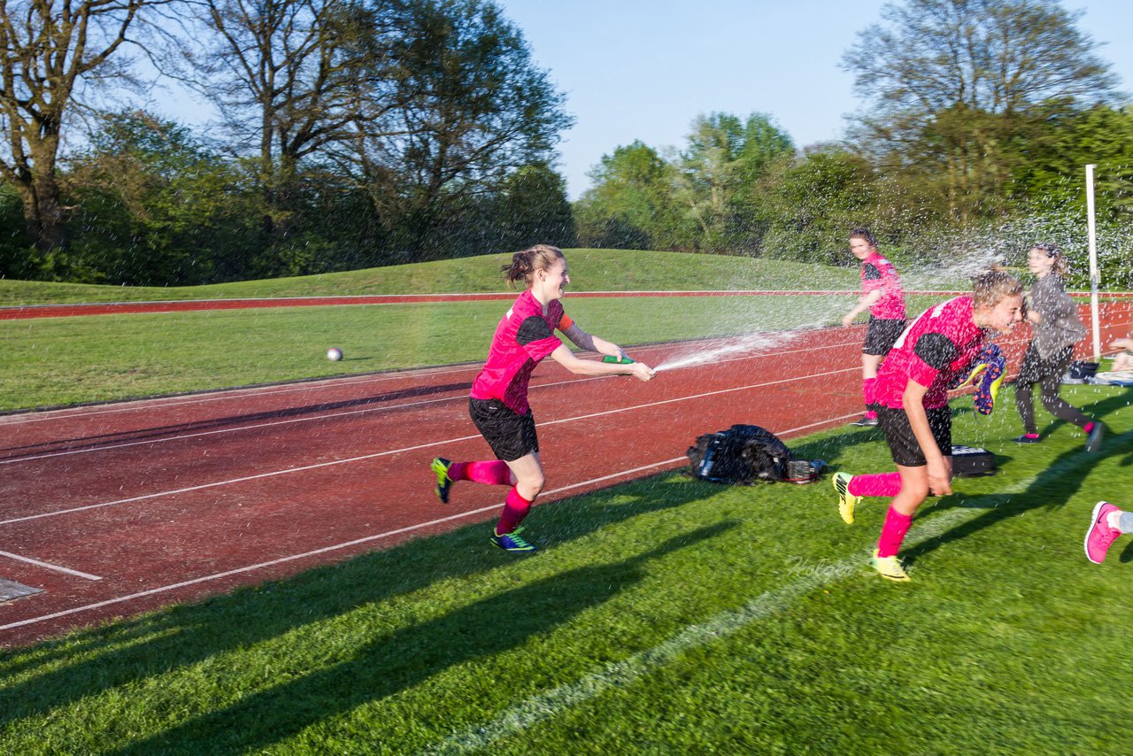 Bild 63 - B-Juniorinnen SV Wahlstedt - TSV Zarpen : Ergebnis: 11:0